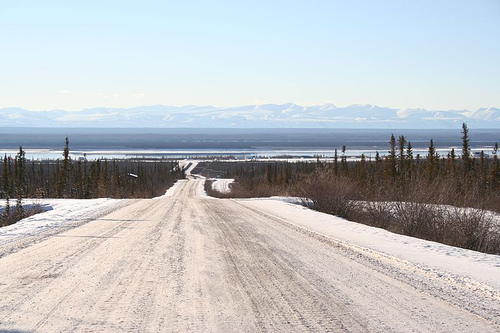 Car Transport in Norman Wells